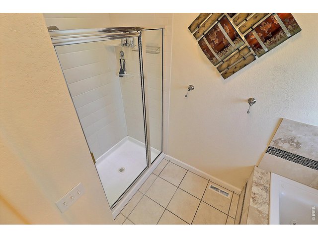 Property Photo 25 Large Shower