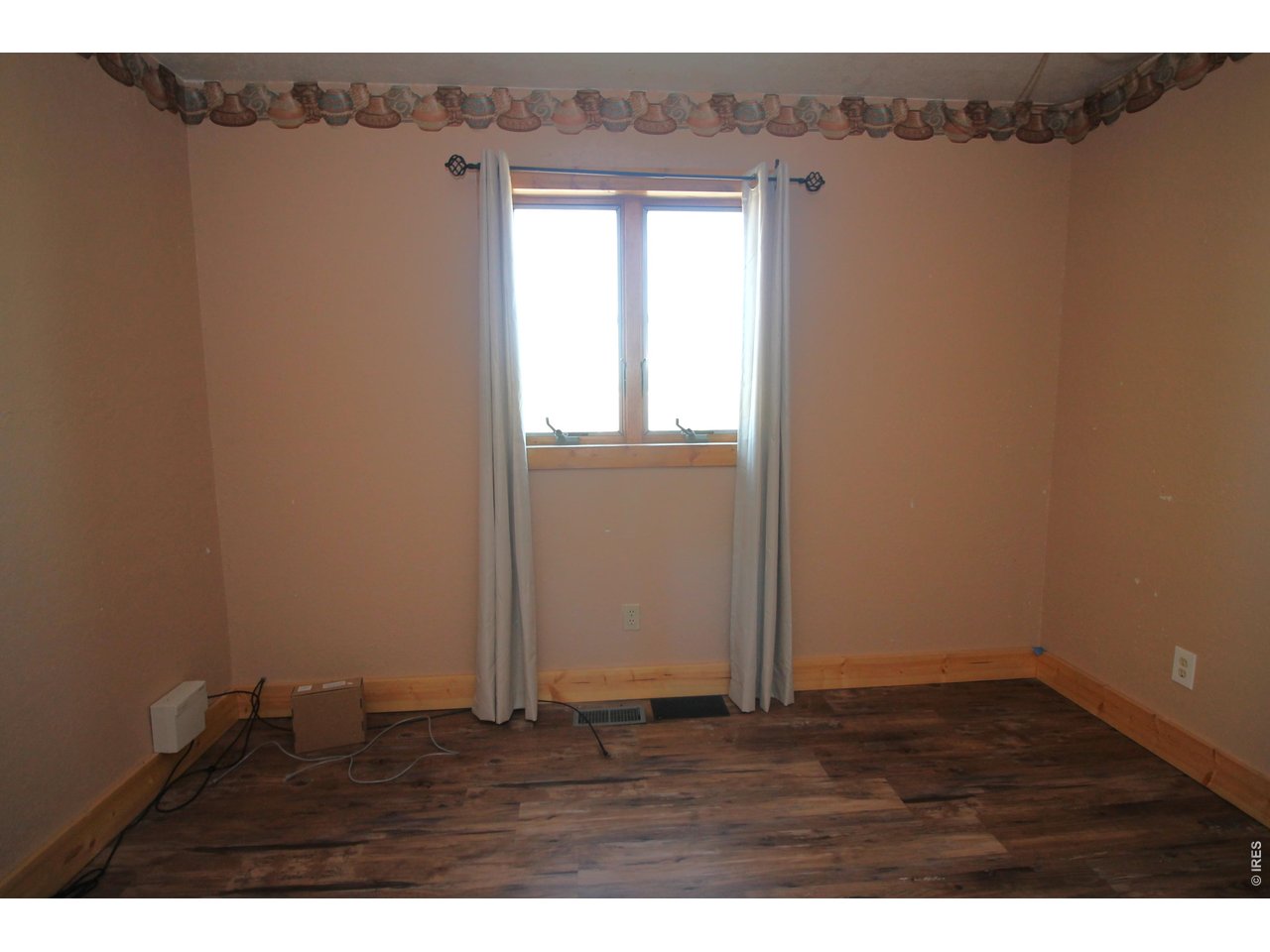 Property Photo 22 Bedroom 2