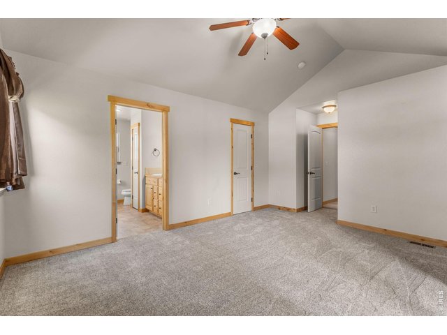 Property Photo 14 Main floor primary suite