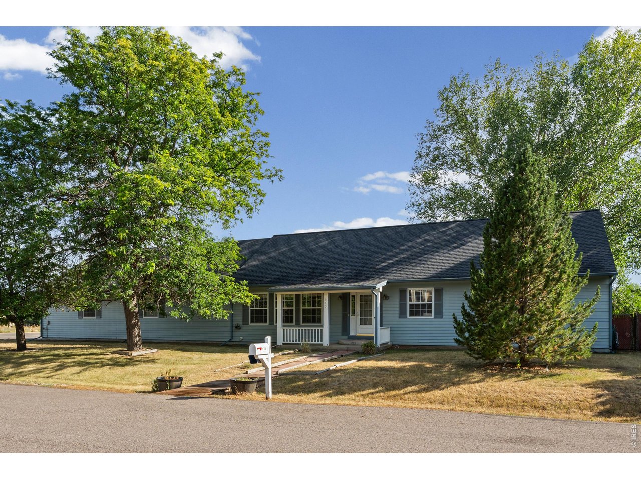 Property Photo 1 