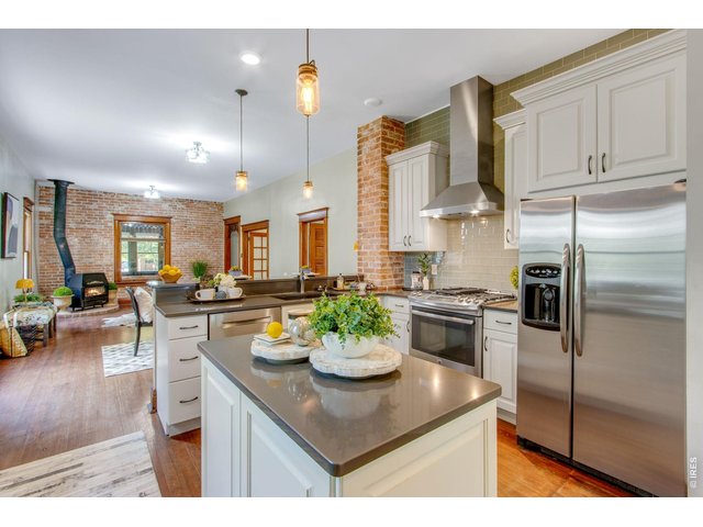 Property Photo 25 Quality Cabinetry