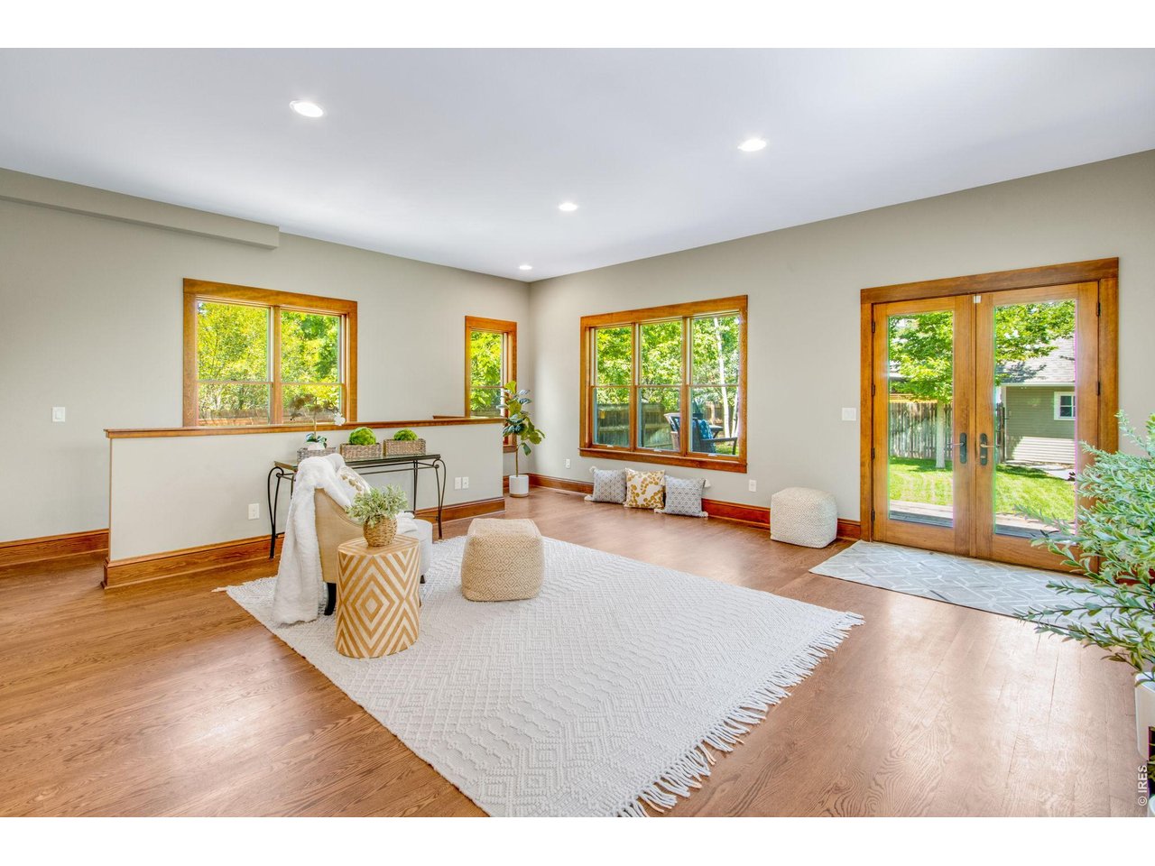 Property Photo 30 Stunning Windows to Capture the Colorado Sunshine