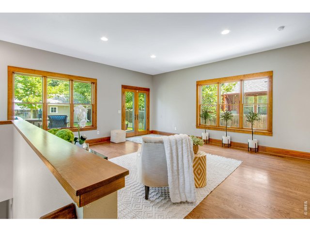 Property Photo 31 Natural Light