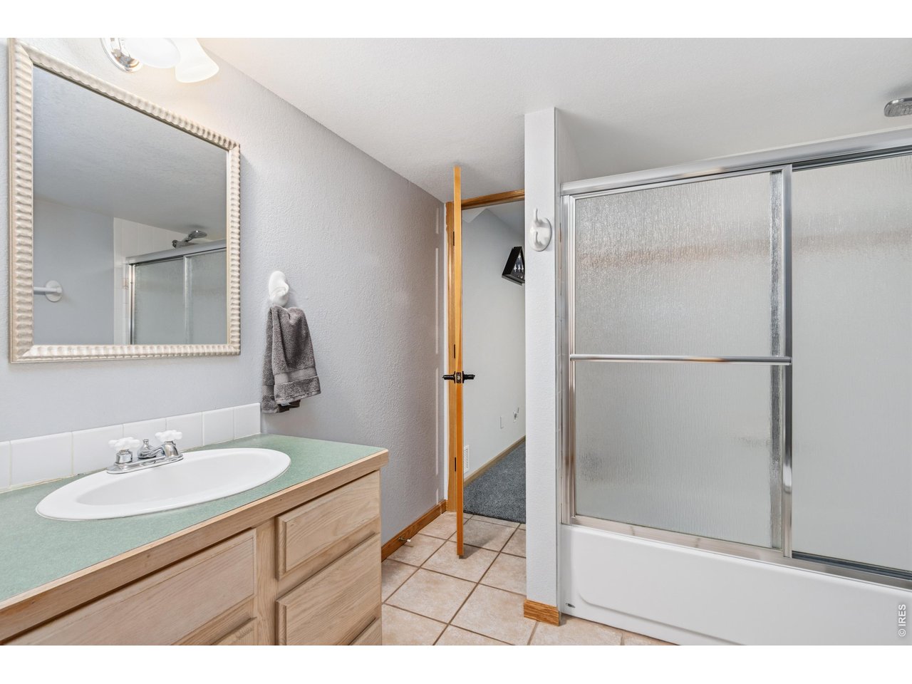 Property Photo 40 Basement bathroom