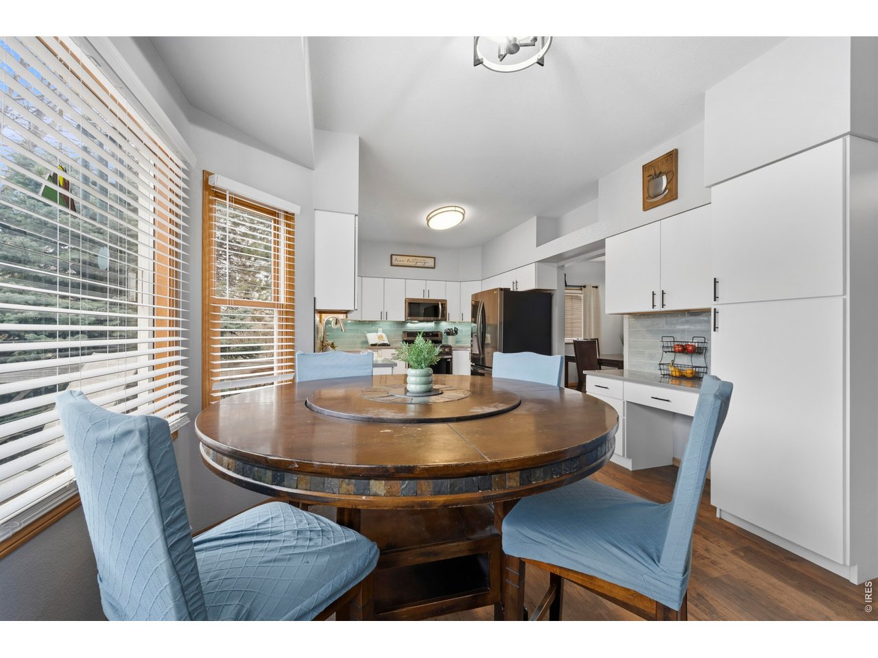 Property Photo 14 Eat-in kitchen in addition to formal dining area