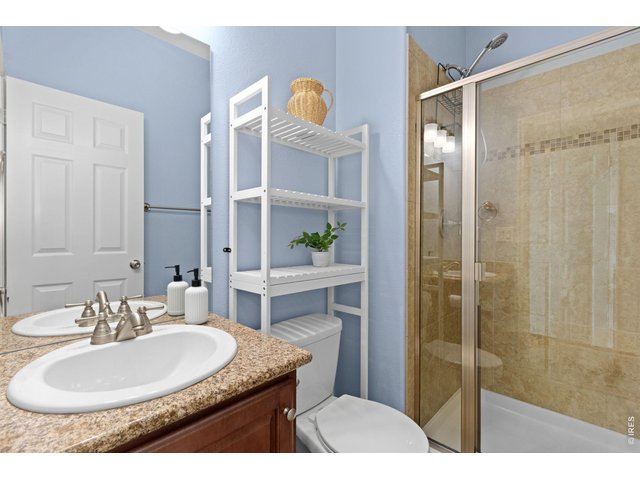 Property Photo 21 Main level bathroom