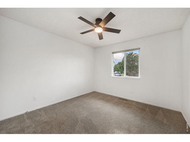 Property Photo 19 Lots of natural light in this upstairs bedroom.