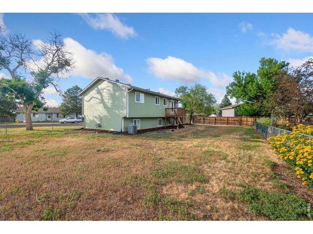 Property Photo 38 Large Corner Lot
