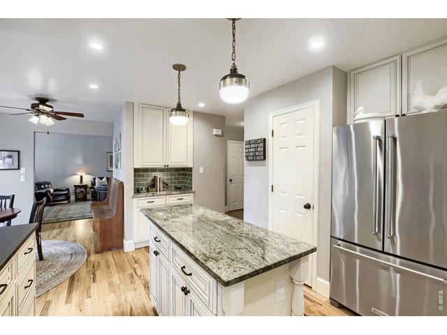 Property Photo 15 