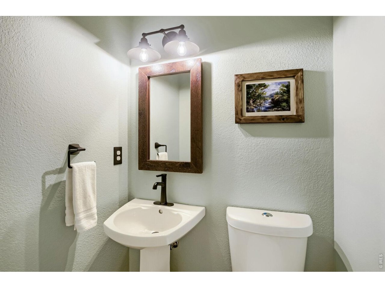 Property Photo 32 