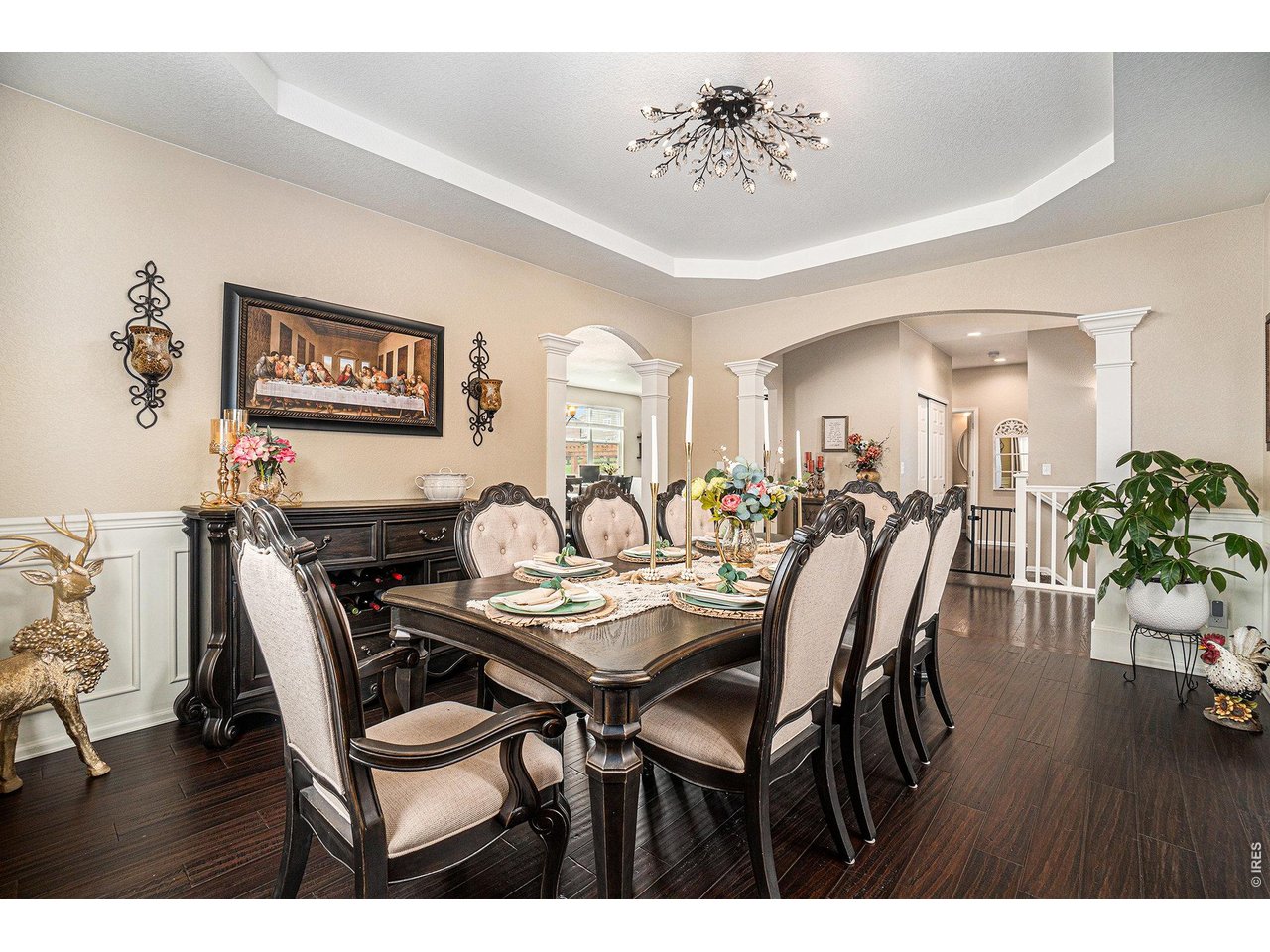 Property Photo 10 Large Dining Room