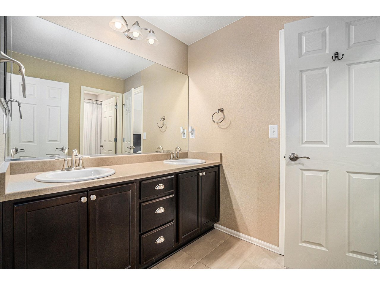 Property Photo 24 Jack and Jill Bath