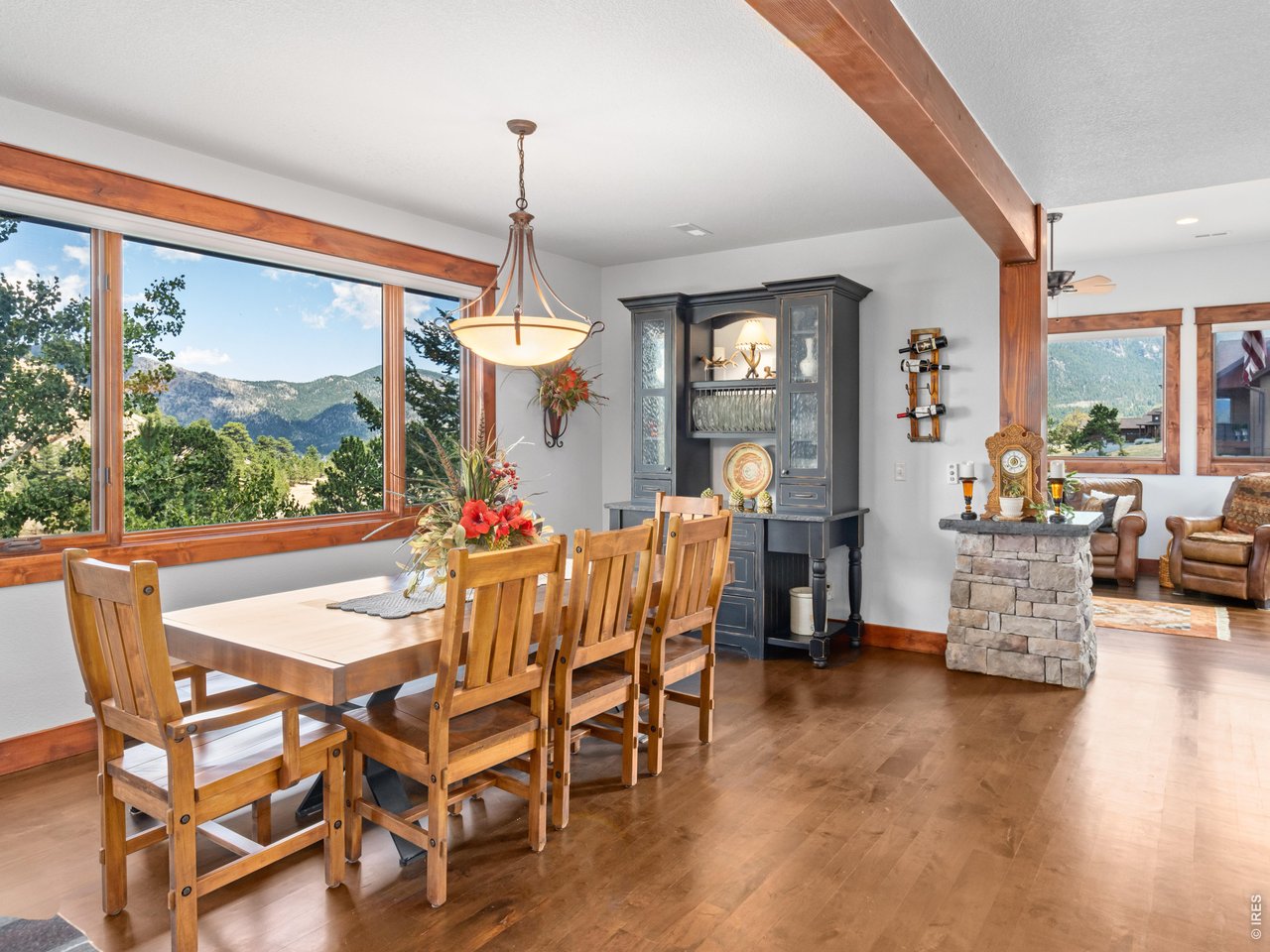 Property Photo 11 Enjoy majestic mountain views from the spacious dining room.