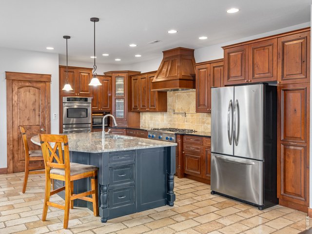 Property Photo 19 