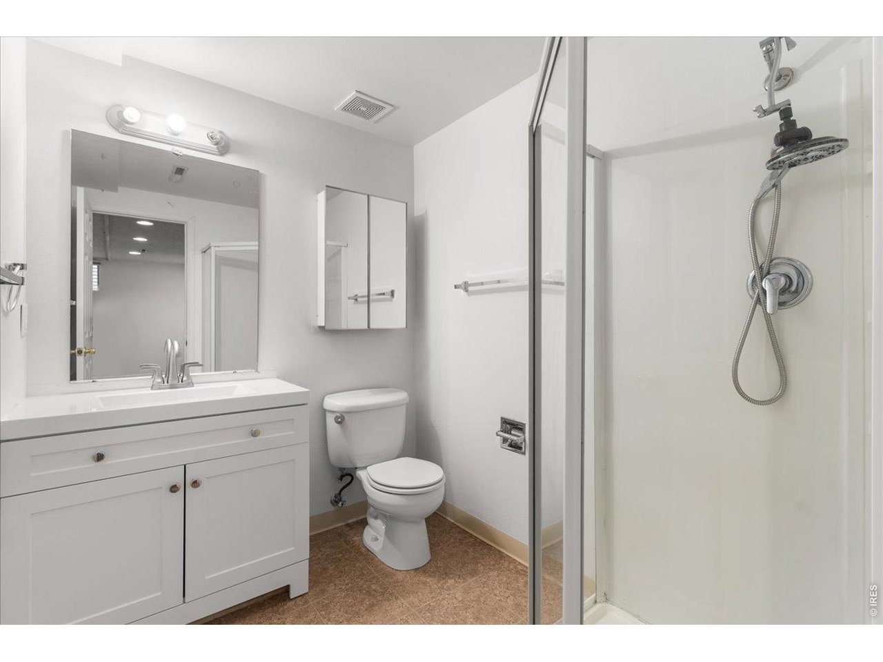 Property Photo 31 3/4 Bathroom (Basement)