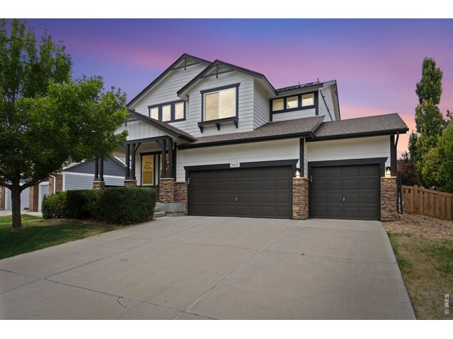 Property Photo 1 Amazing curb appeal with owned solar panels!