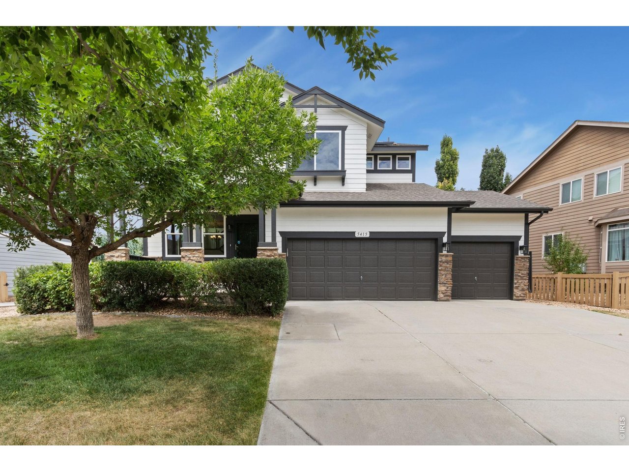 Property Photo 2 Brand new exterior paint