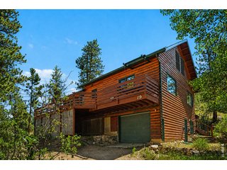 19 Pipers Canyon Rd Rd Glen Haven, CO 80532