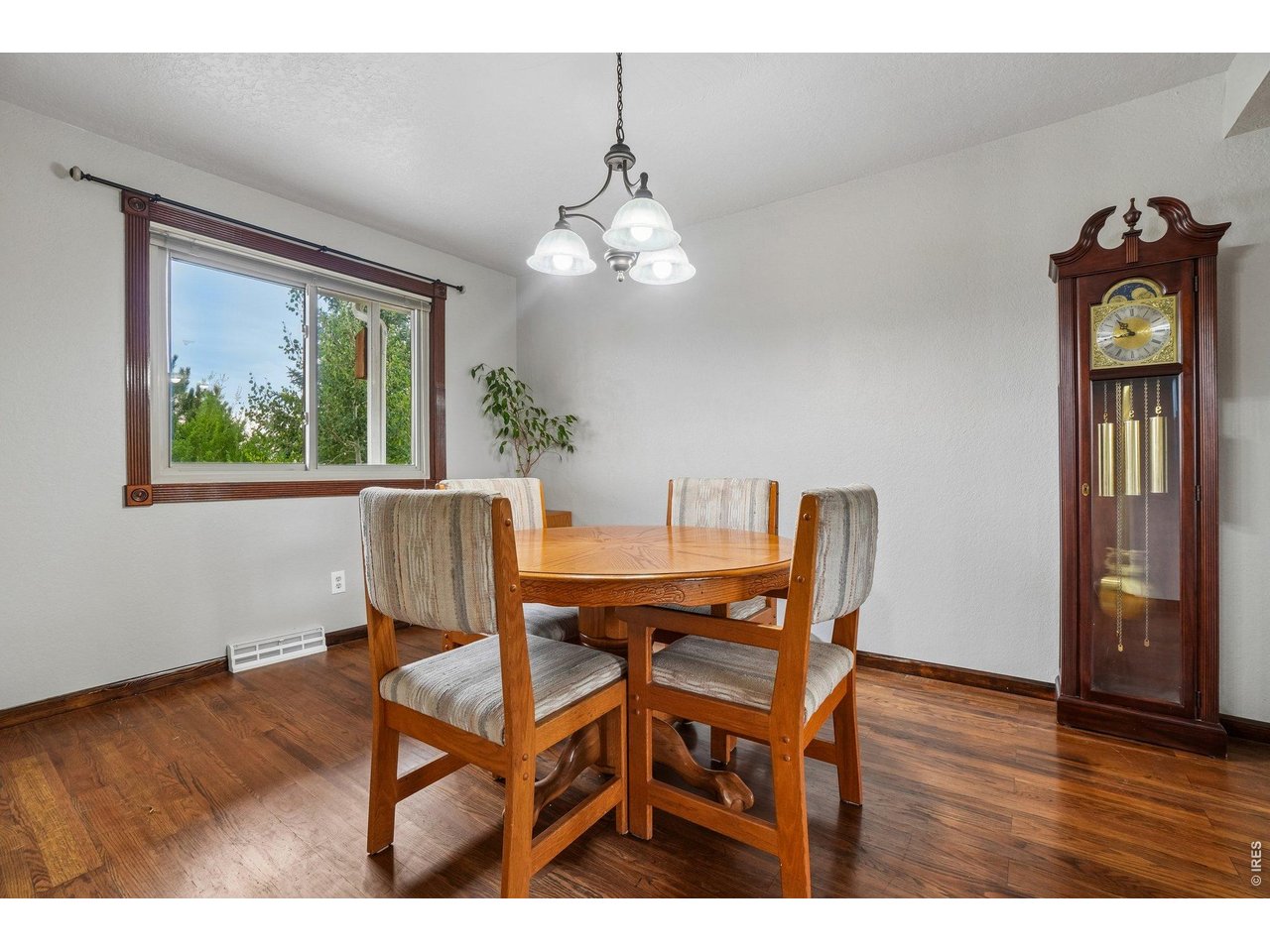 Property Photo 15 Formal dining room, a bonus space and perfect place for making memories