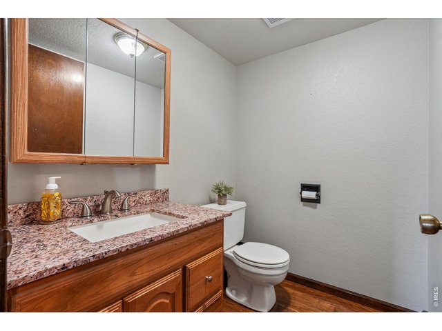 Property Photo 41 ADU bathroom