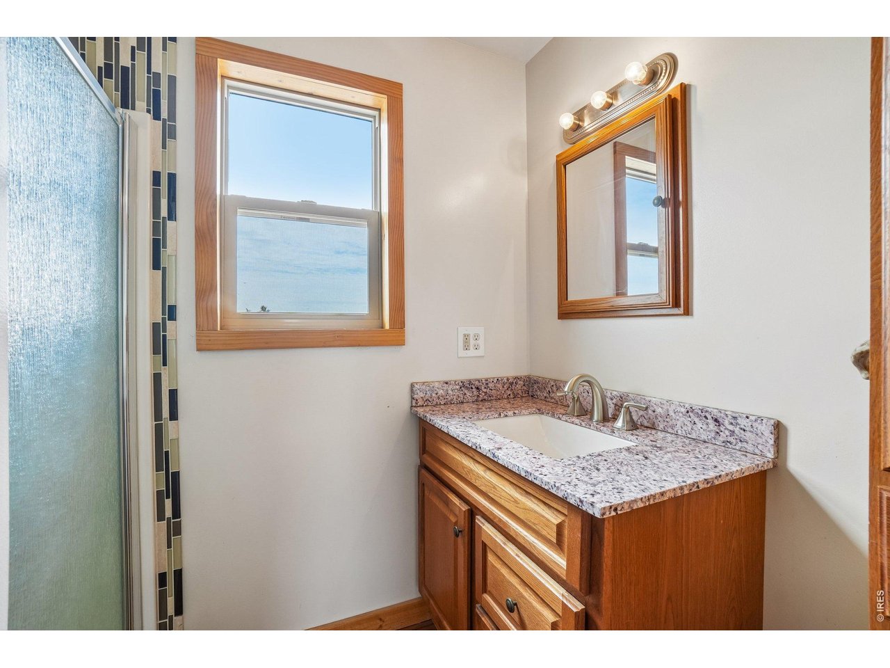 Property Photo 42 ADU bathroom has a walk in shower
