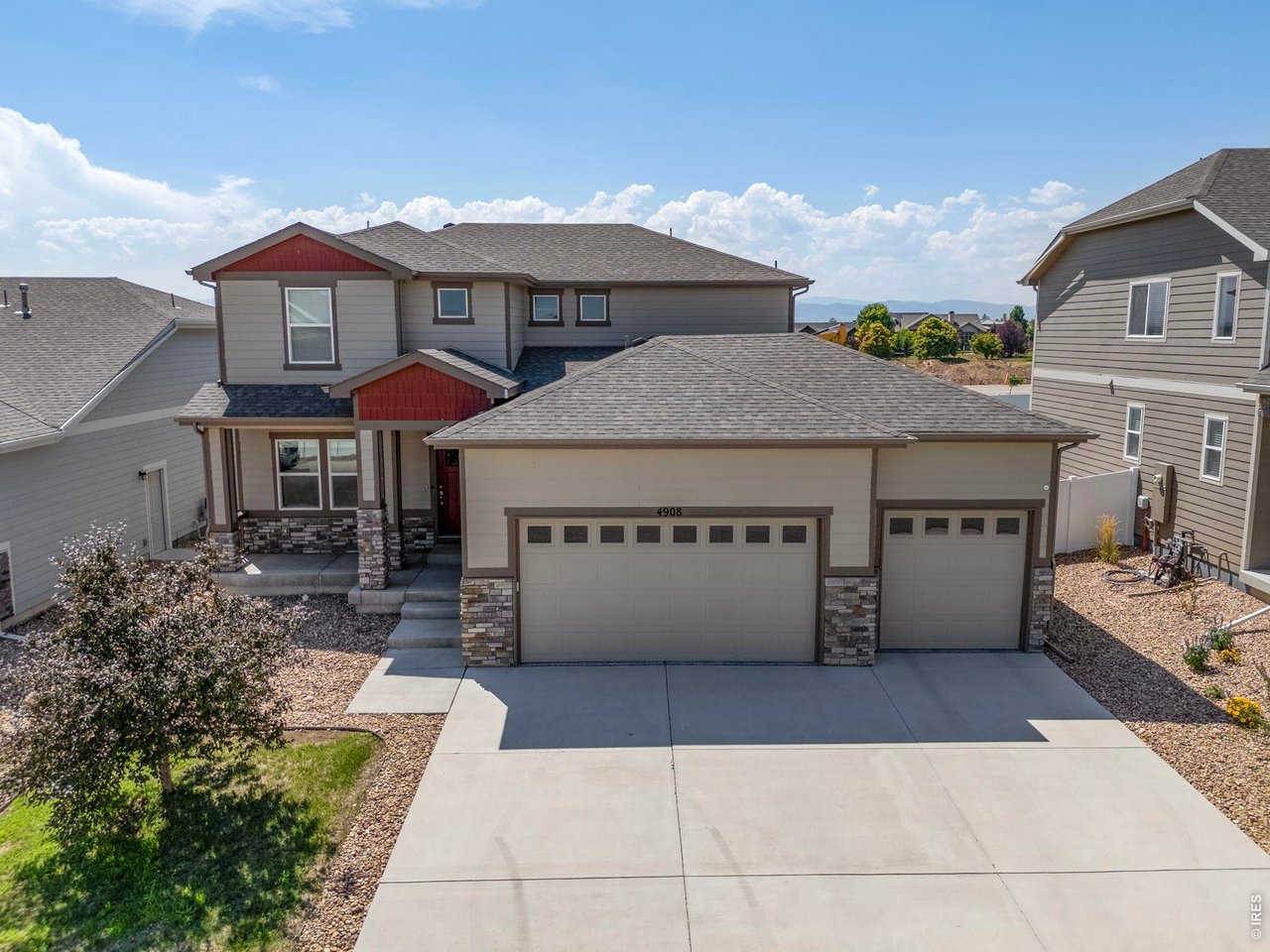 Property Photo 1 