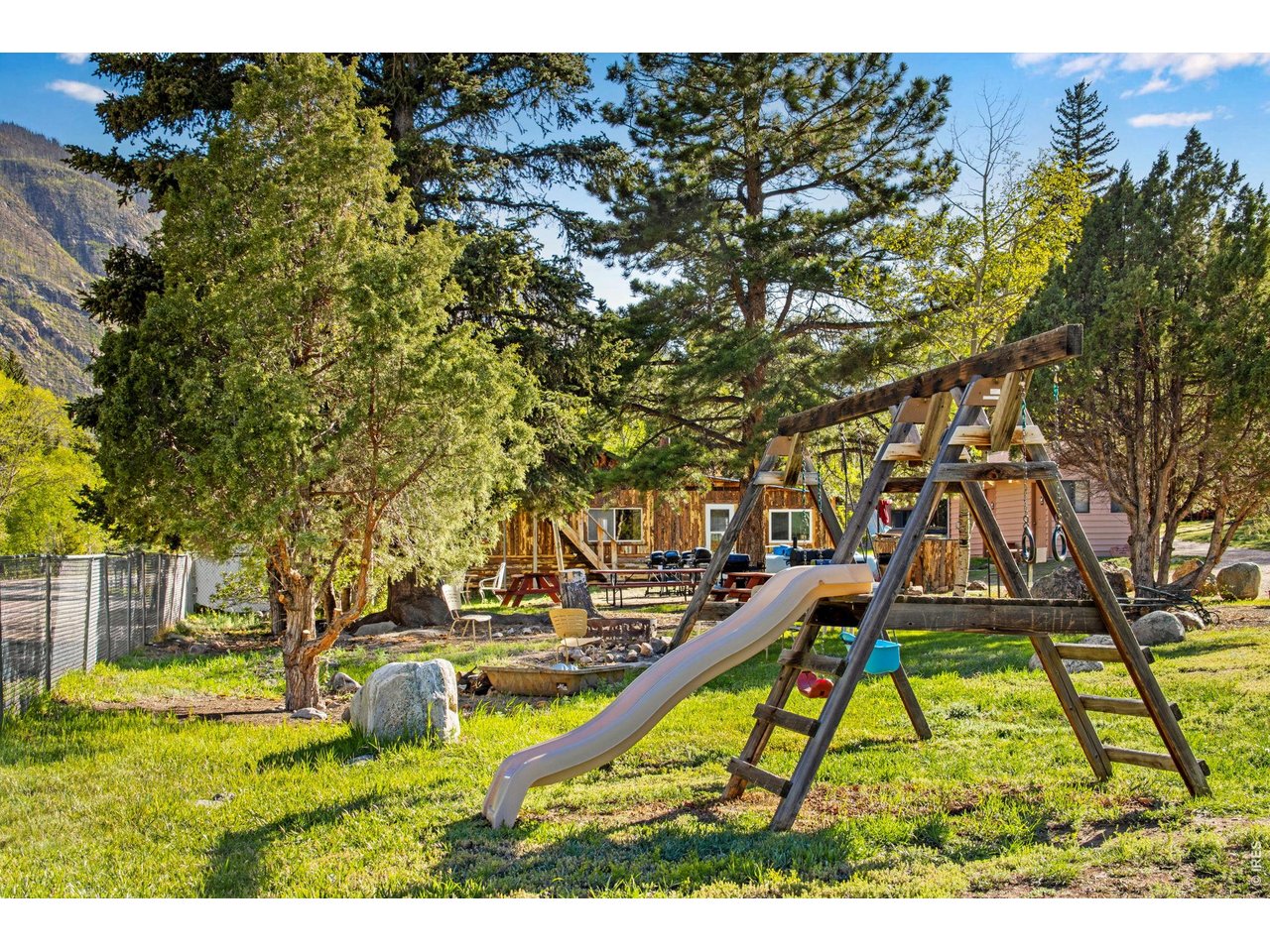 Property Photo 12 Something for everyone. Park, horse shoe pits and more