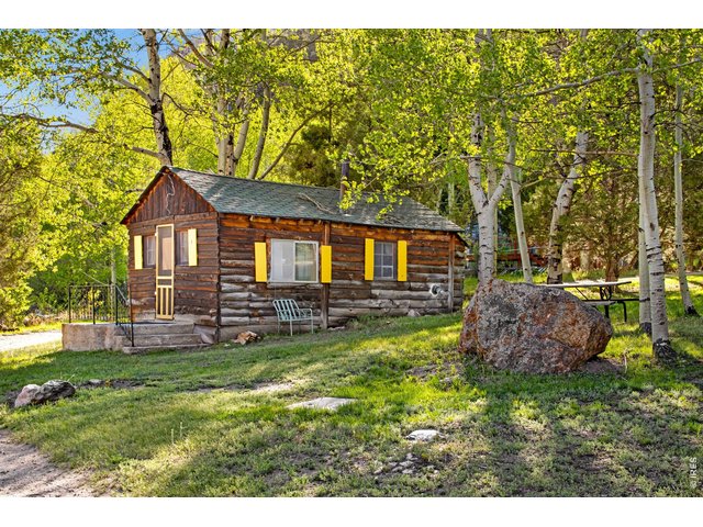 Property Photo 16 Every cabin comes with all the furniture