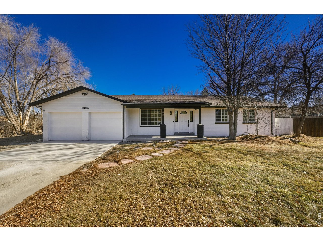Property Photo 1 