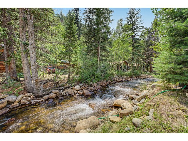 Property Photo 2 200 feet of Middle St Vrain River