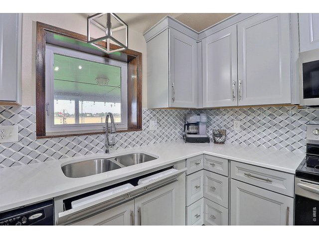 Property Photo 14 Drop Drawer Under Sink for Your Scrubbers and Soap