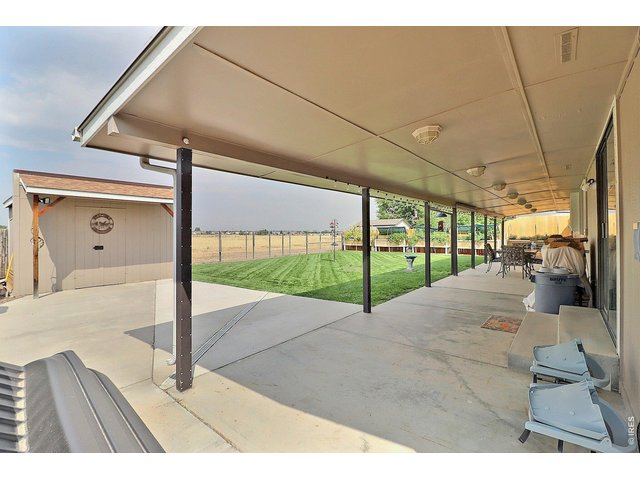 Property Photo 39 Fantastic Covered Patio