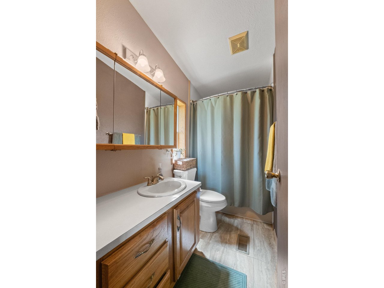Property Photo 27 Primary Bath