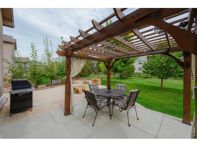 Property Photo 8 Glass Sliding Doors off of Kitchen to your Private Outdoor Dining Space!