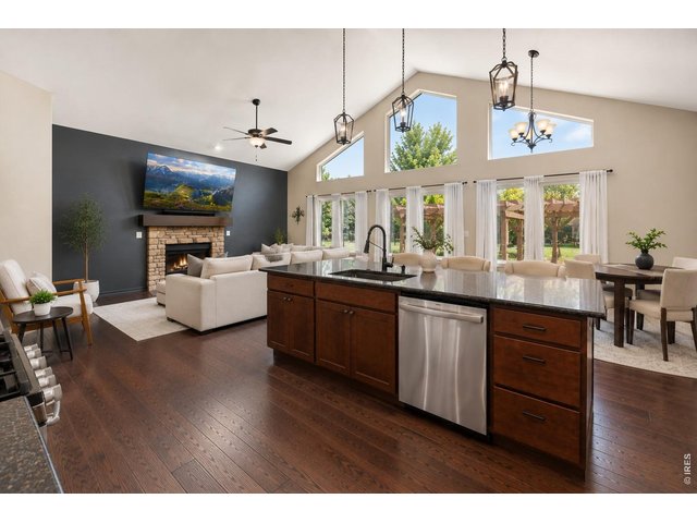 Property Photo 9 Large Kitchen Island-Granite Counters, Stainless Steel Appliances!