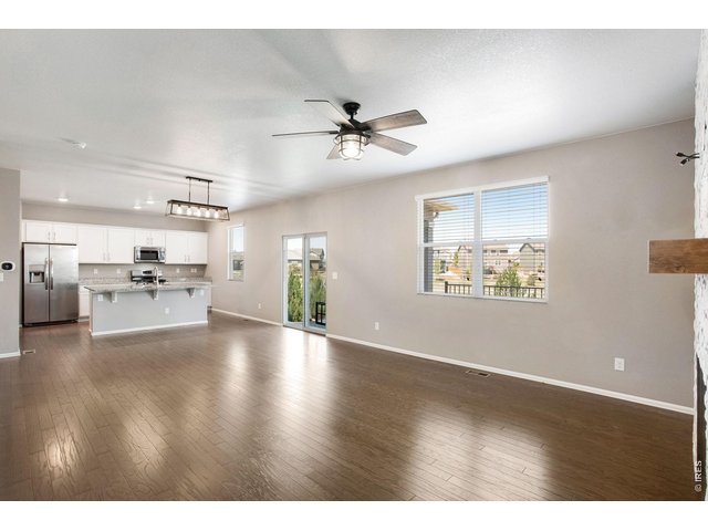 Property Photo 9 Open concept floor plan