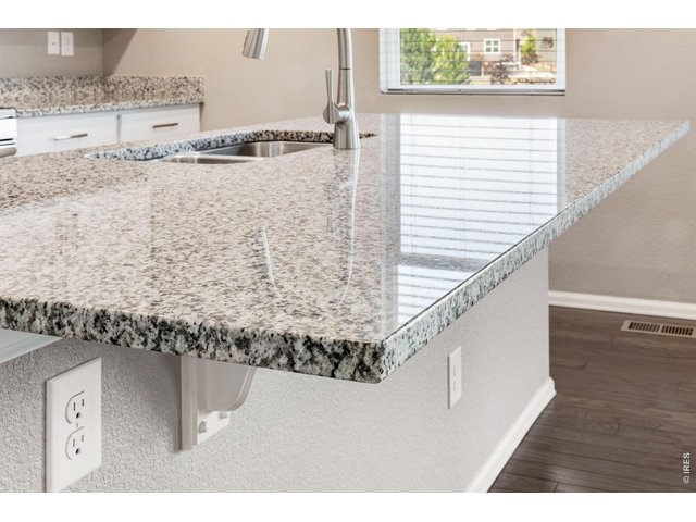 Property Photo 17 Large granite island with sink