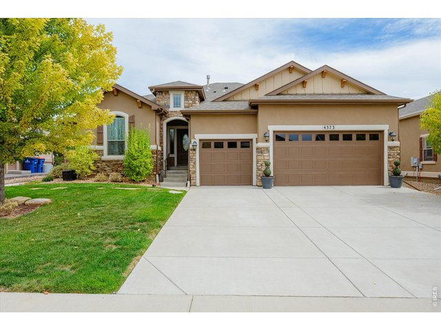 Property Photo 41 Home has been well maintained with 1 owner! Curb Appeal and Great Location!