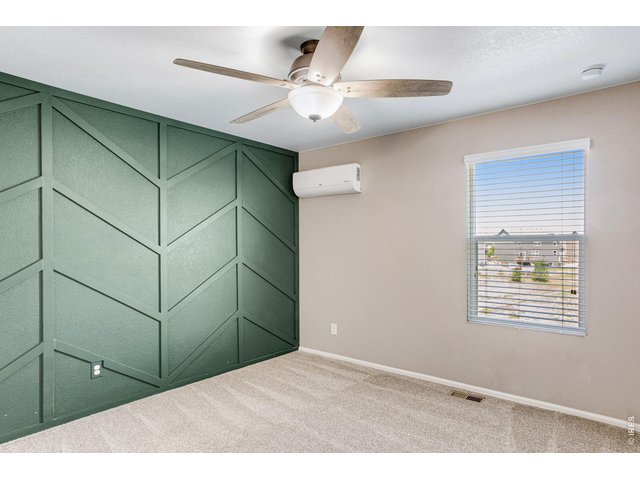 Property Photo 39 Tasteful accent wall