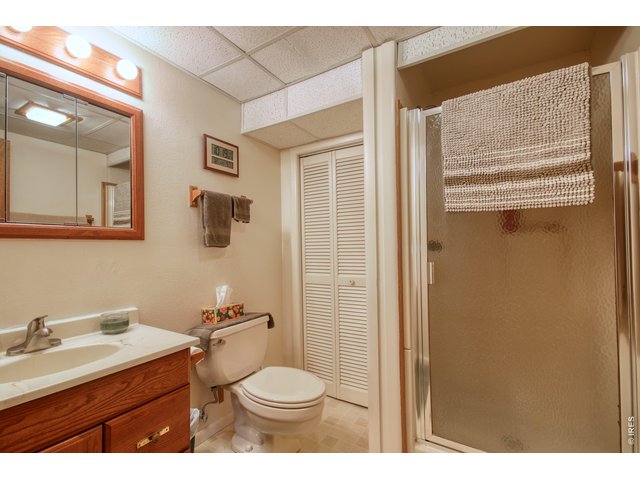 Property Photo 33 Basement 3/4 Bath