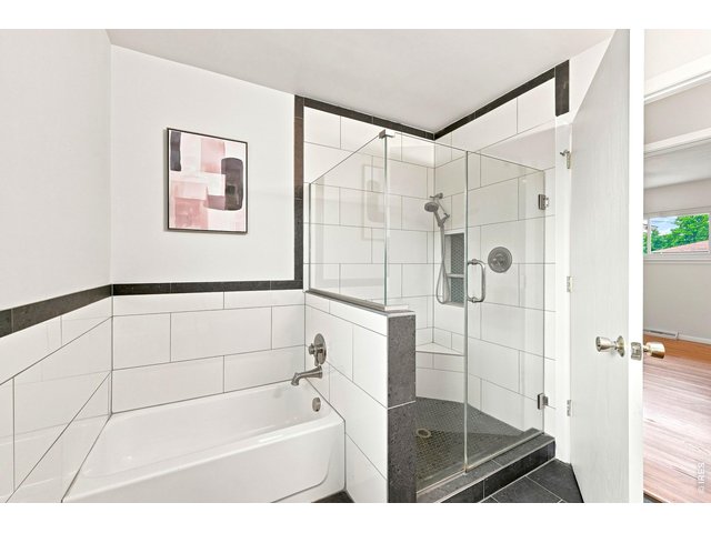 Property Photo 19 Updated Bathroom