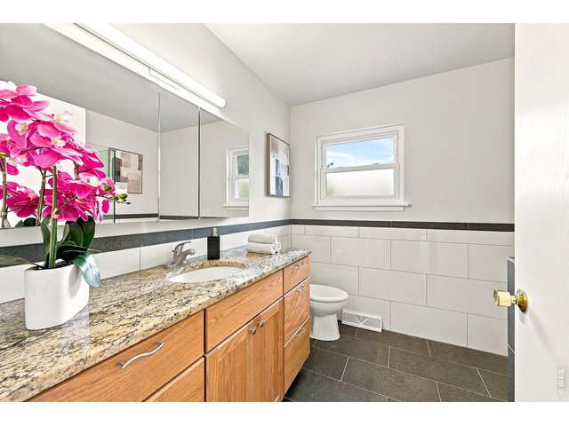 Property Photo 18 Updated Bathroom
