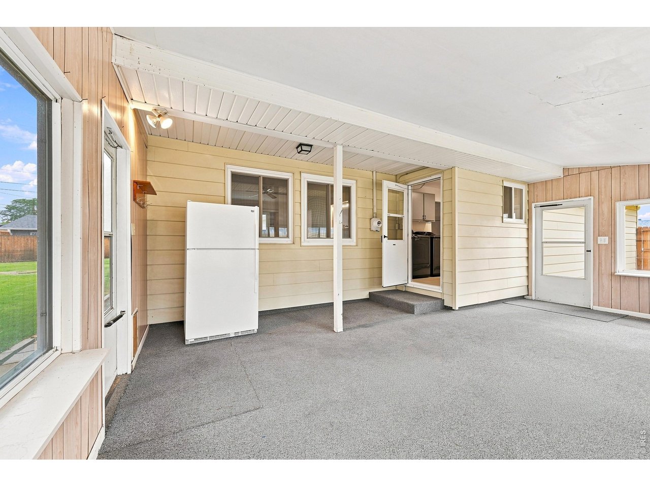 Property Photo 25 Sunroom / Enclosed Porch
