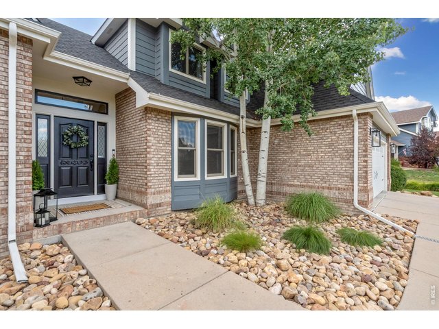 Property Photo 2 Welcome to this gorgeous home on the west side of Fort Collins. You are going to love this property.