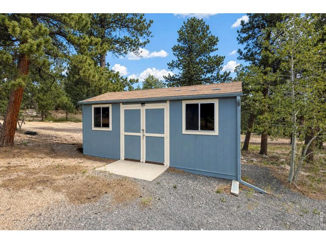 Property Photo 35 Storage building