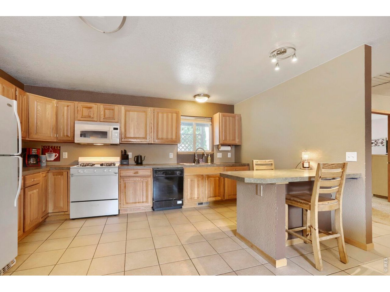 Property Photo 12 Great kitchen