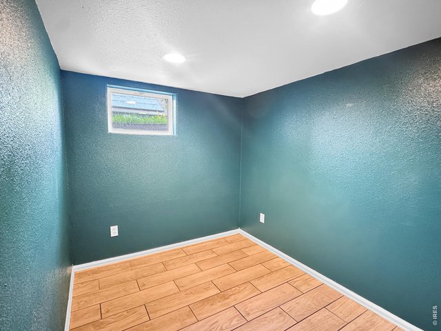 Property Photo 33 Office