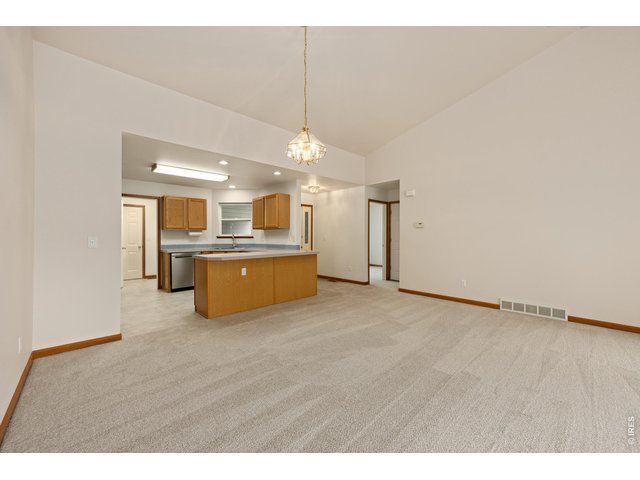 Property Photo 6 Dining Space off Kithcen