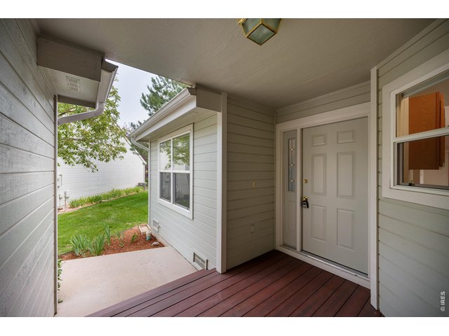 Property Photo 3 Private Front Porch