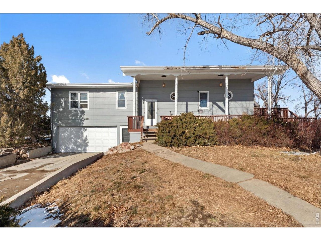 Property Photo 1 